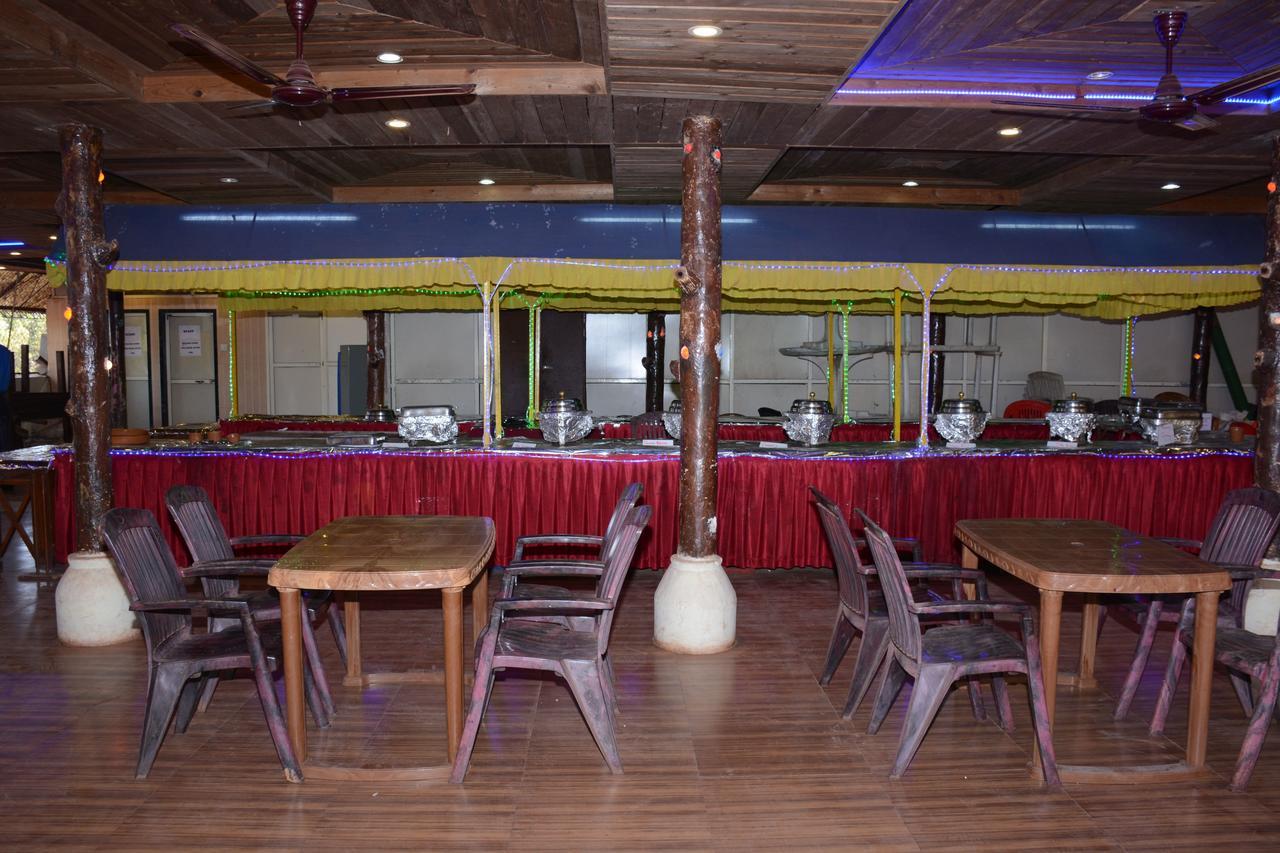 Hotel Kumar Plaza Matheran Exterior photo